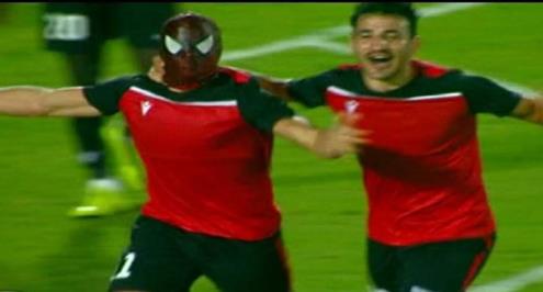 صاحب احتفال "سبايدر مان" ليلا كورة: الأمر عادي.. والحكم لا يحق له الاعتداء عليّ